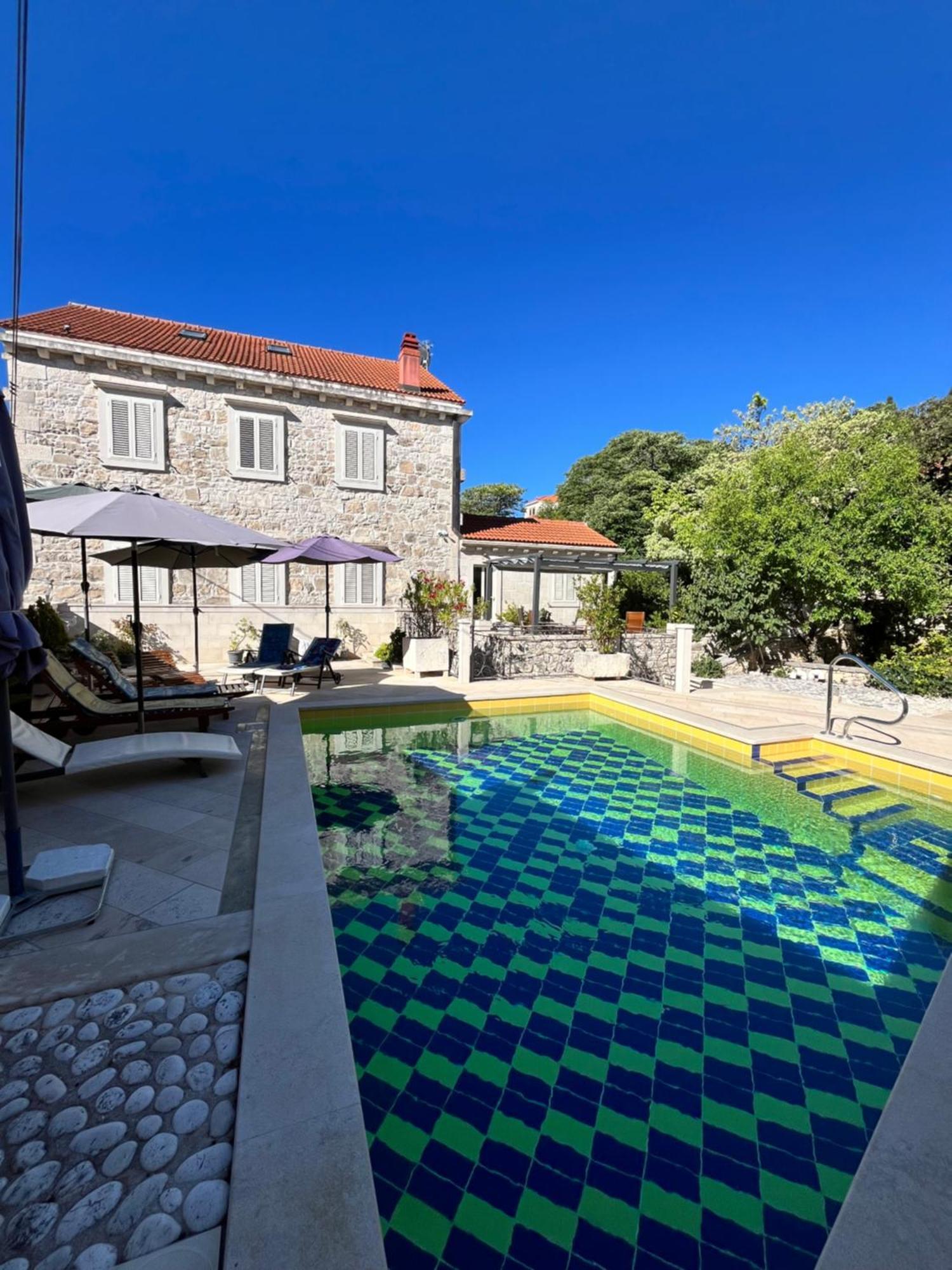 Rooms Miron - Adults Only Sumartin Exterior photo