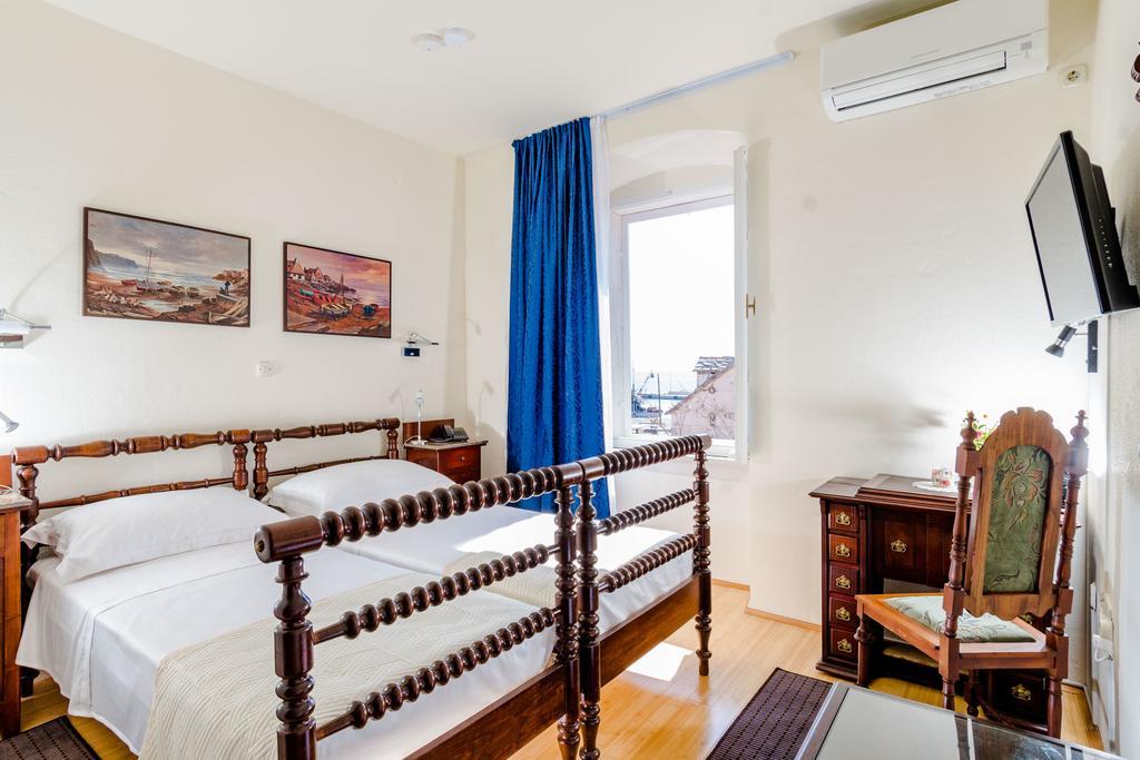 Rooms Miron - Adults Only Sumartin Exterior photo