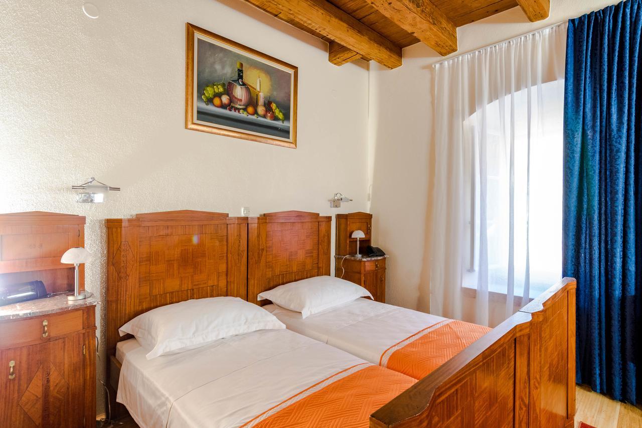 Rooms Miron - Adults Only Sumartin Room photo