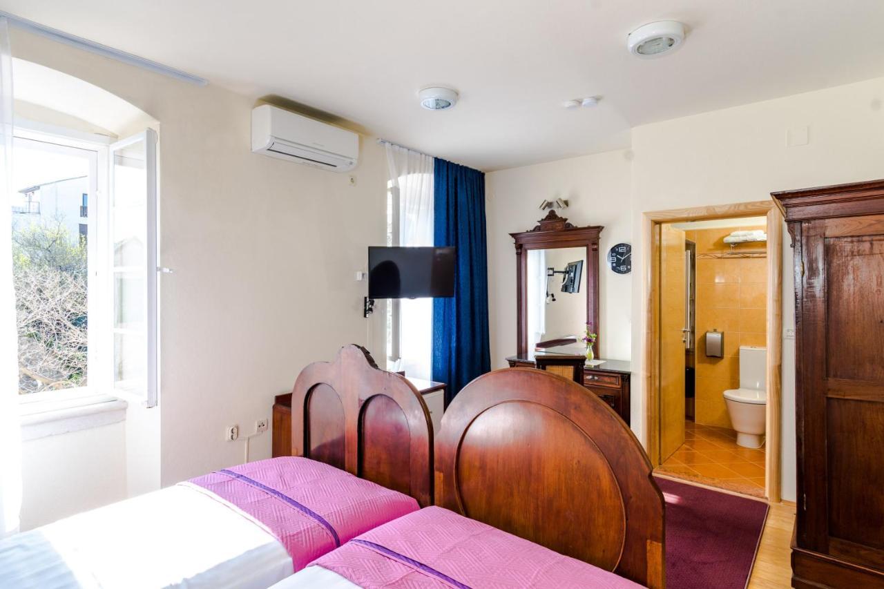 Rooms Miron - Adults Only Sumartin Room photo