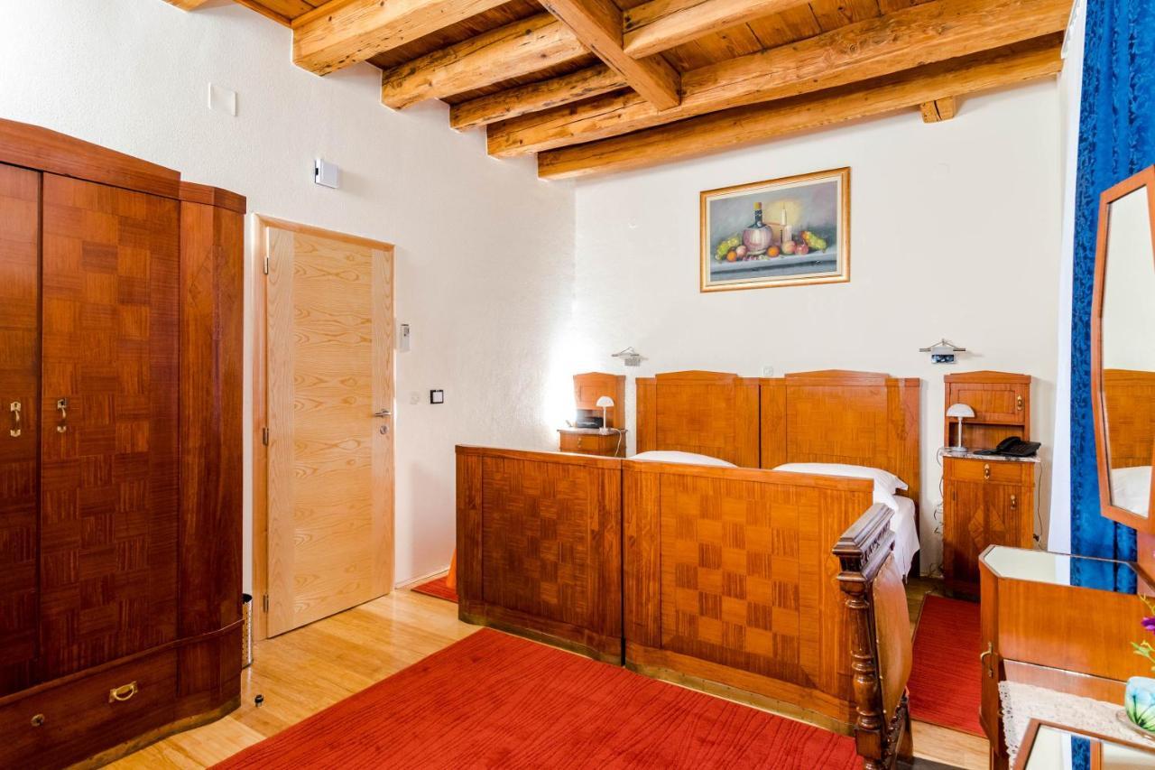 Rooms Miron - Adults Only Sumartin Room photo